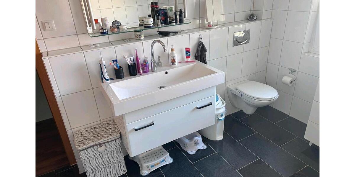 Reihenhaus Kamen - 3 Zimmer, 90 m&sup2;, 265.000&euro; | Angebot:27076574
