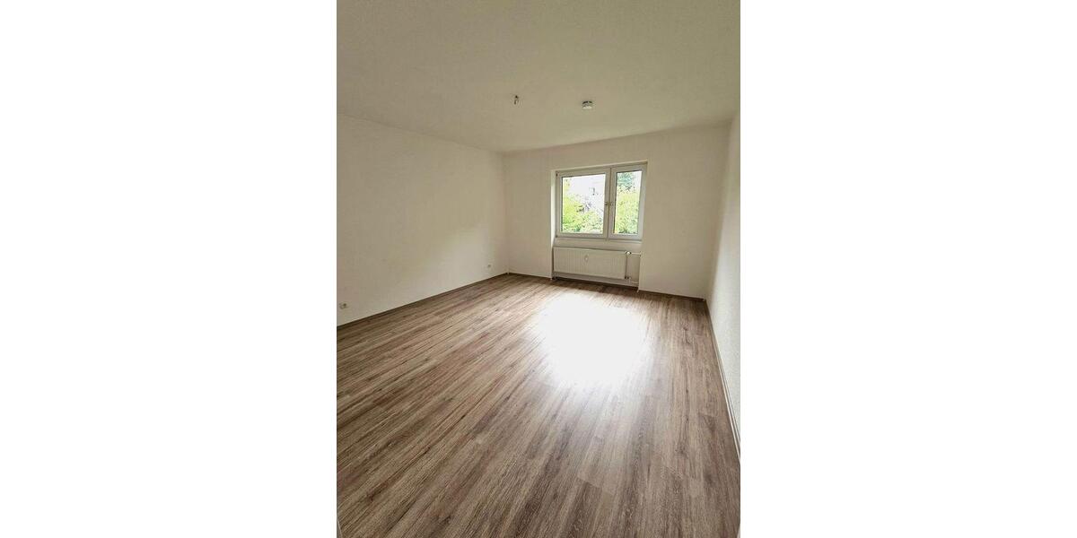 Etagenwohnung Lüdenscheid Staberg - 3 Zimmer, 72 m&sup2;, 555&euro; | Angebot:20564752