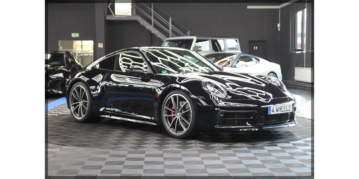 Porsche 992 21.000 km 131.499 &euro; Hemer 58675