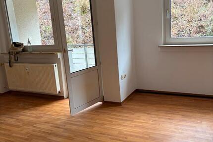 Wohnung Iserlohn Sümmern - 3 Zimmer, 70 m&sup2;, 520&euro; | Angebot:25179111