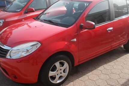 Dacia Sandero 174.000 km 1.990 &euro; Bochum 44809