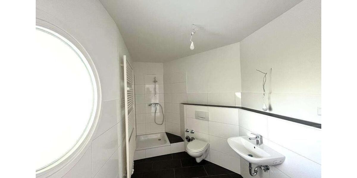 Etagenwohnung Werdohl - 2 Zimmer, 60 m&sup2;, 400&euro; | Angebot:26249899