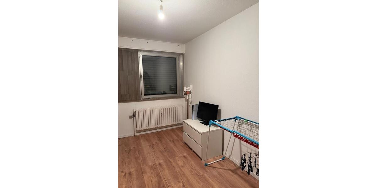 Etagenwohnung Lünen Brambauer - 3 Zimmer, 80 m&sup2;, 880&euro; | Angebot:26644876