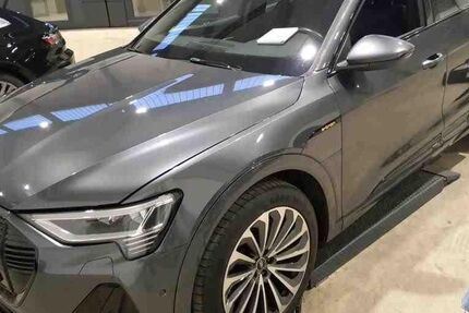 Audi e-tron 57.323 km 34.850 &euro; Hagen 58091