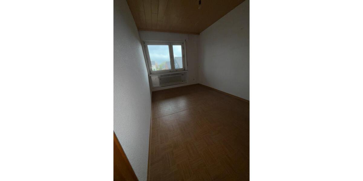 Doppelhaushälfte Bergkamen - 5.5 Zimmer, 94 m&sup2;, 1.090&euro; | Angebot:25982312