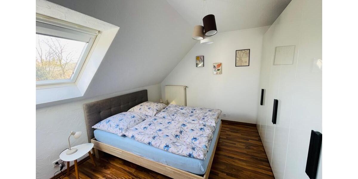 Dachgeschoßwohnung Arnsberg Holzen - 2.5 Zimmer, 95 m&sup2;, 1.000&euro; | Angebot:24617750