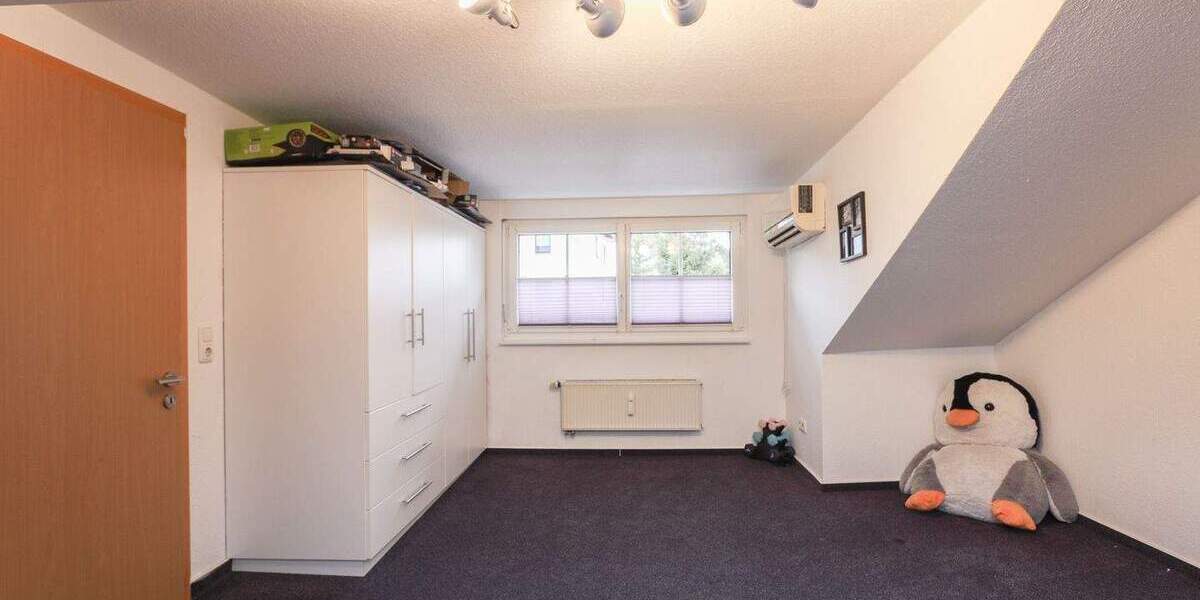 Mehrfamilienhaus, Wohnhaus Lüdenscheid Stüttinghausen - 9 Zimmer, 349 m&sup2;, 419.000&euro; | Angebot:25688973