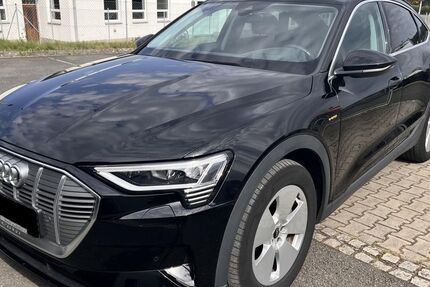 Audi e-tron 49.704 km 33.360 &euro; Hagen 58091