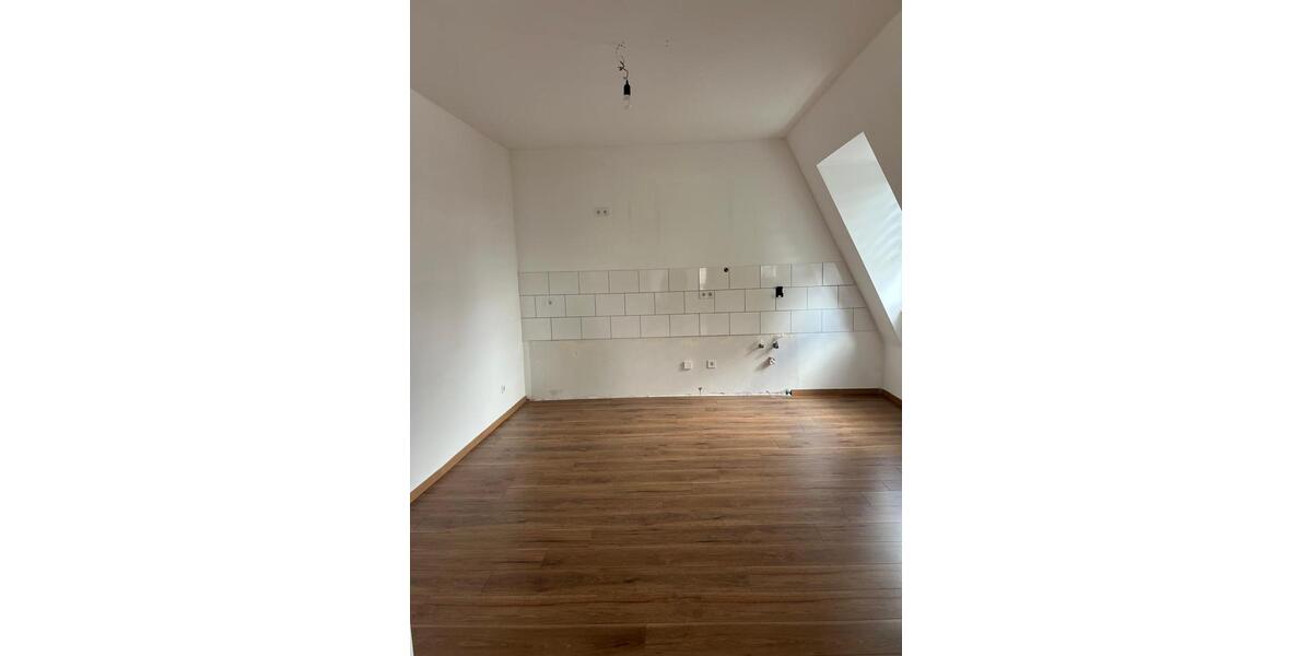 Etagenwohnung Bochum Bochum-Mitte - 3 Zimmer, 107 m&sup2;, 860&euro; | Angebot:25944967