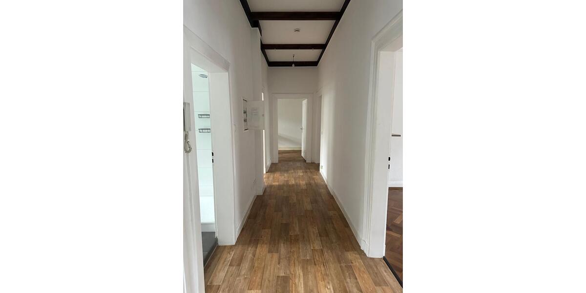 Etagenwohnung Schwelm - 3 Zimmer, 120 m&sup2;, 840&euro; | Angebot:26680350
